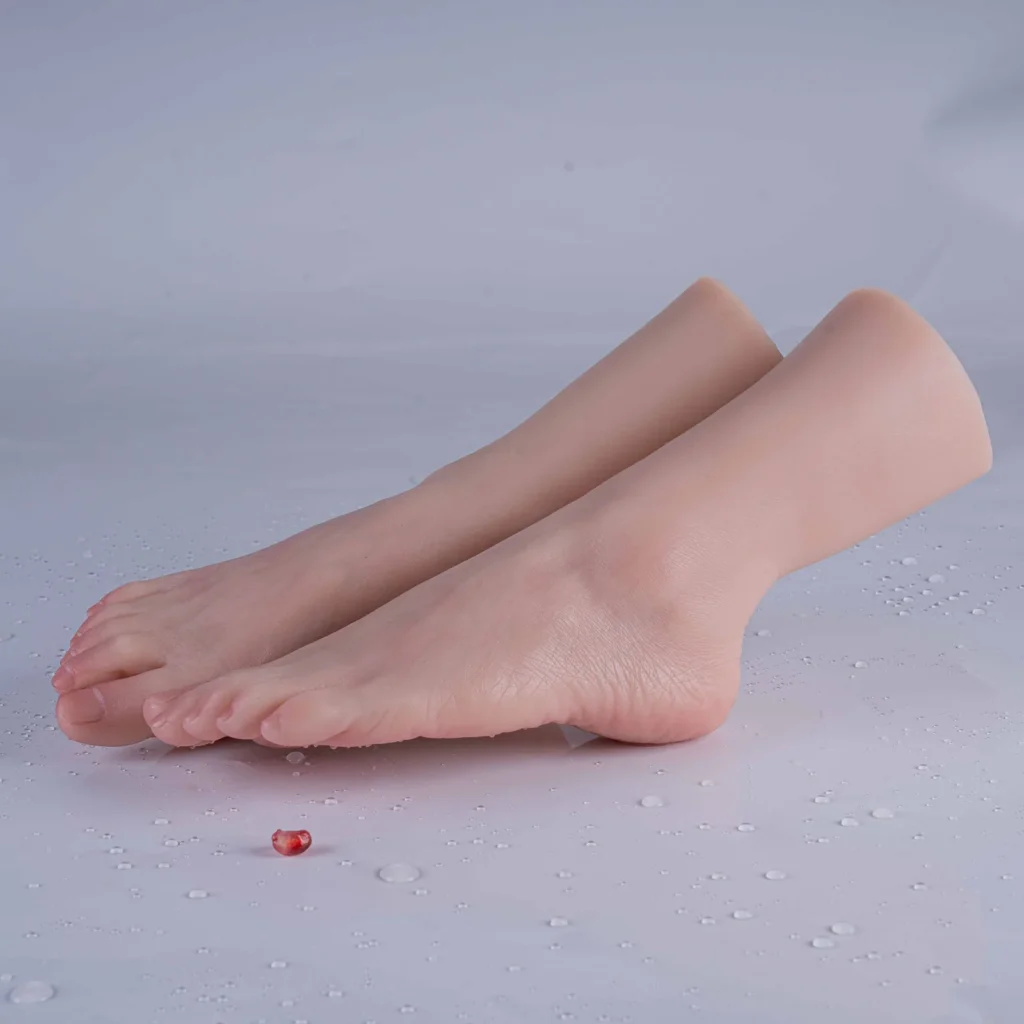 Anna | Size EU 38 / US 7.5 | Super Platinum β product photo 1